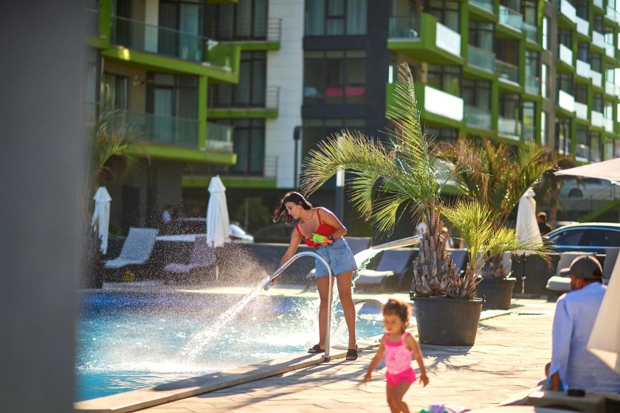 Ace Aparthotel Pool & Spa Mamaia Nord Năvodari Exterior foto